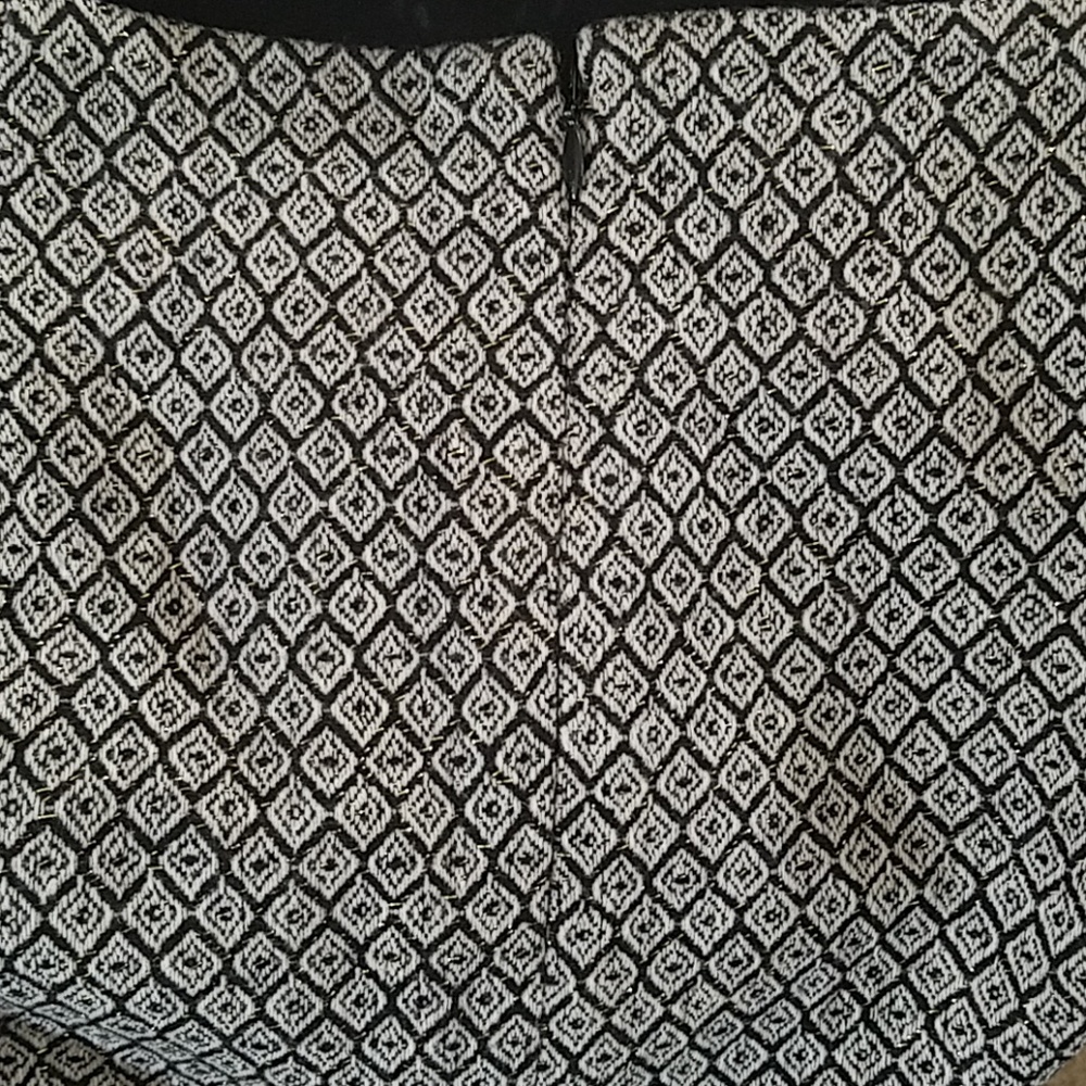 Suit - Picture 7 of 7